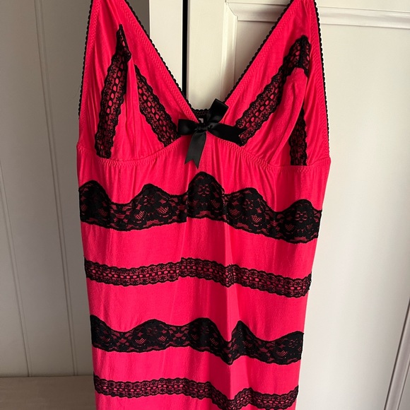 Victoria’s Secret Sleep Slip Lingerie - Picture 1 of 4